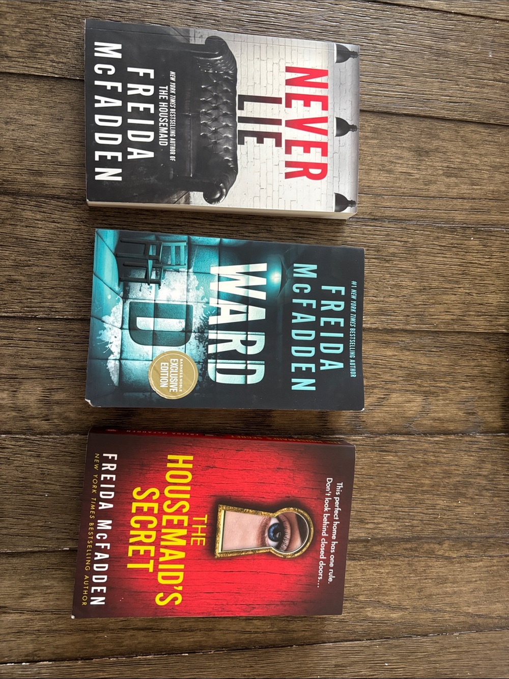 Freida McFadden Thriller Paperback Set